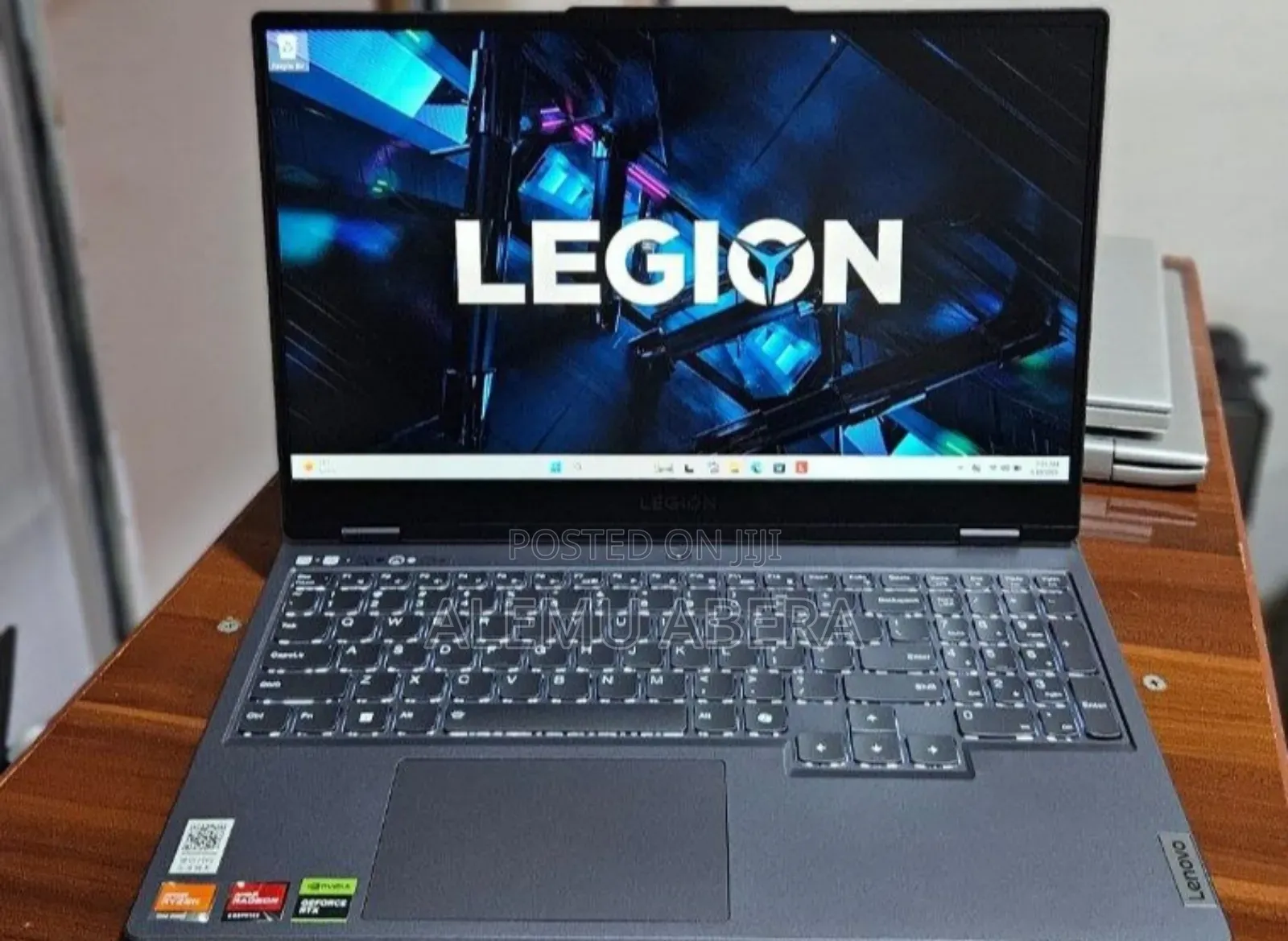 New Laptop Lenovo 16GB AMD Ryzen 7 SSD 512GB