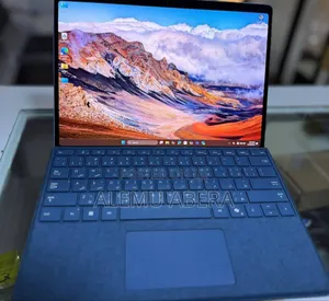 New Microsoft Surface Pro 11th Edition, a Copilot+ PC 16GB SSD 512GB