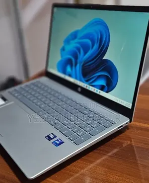 New Laptop HP ProBook 11 X360 16GB Intel Core Ultra 7 SSD 512GB