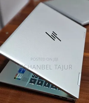 New Laptop HP Envy x360 8GB Intel Core i5 SSD 512GB