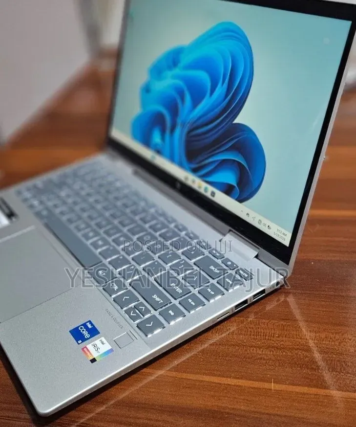 New Laptop HP Envy x360 8GB Intel Core i5 SSD 512GB