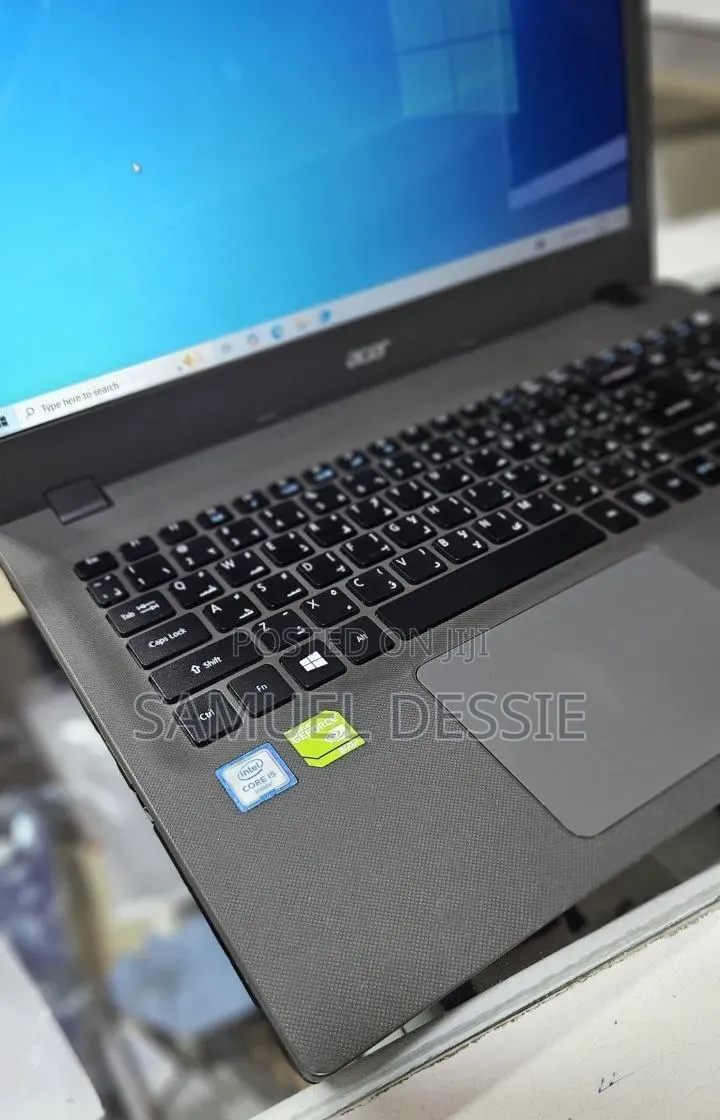 Laptop Acer Aspire 5 8GB Intel Core i5 HDD 1T