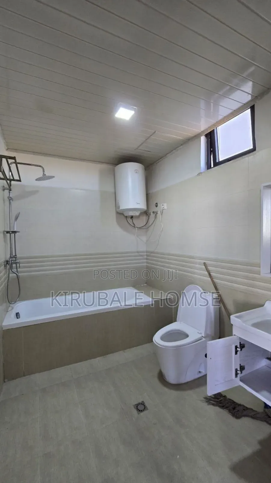 4bdrm Apartment in Noh Figa, Bole for rent