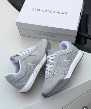 New Arrived Calvin Klein Unisex Fashion Gray Sneaker