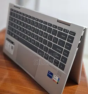 New Laptop HP Envy x360 8GB Intel Core i5 SSD 512GB