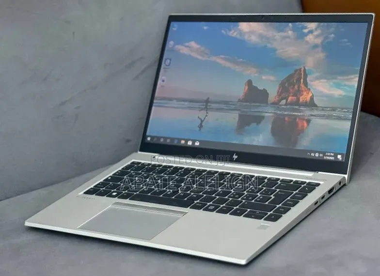 New Laptop HP EliteBook 840 G8 16GB Intel Core i5 SSD 512GB