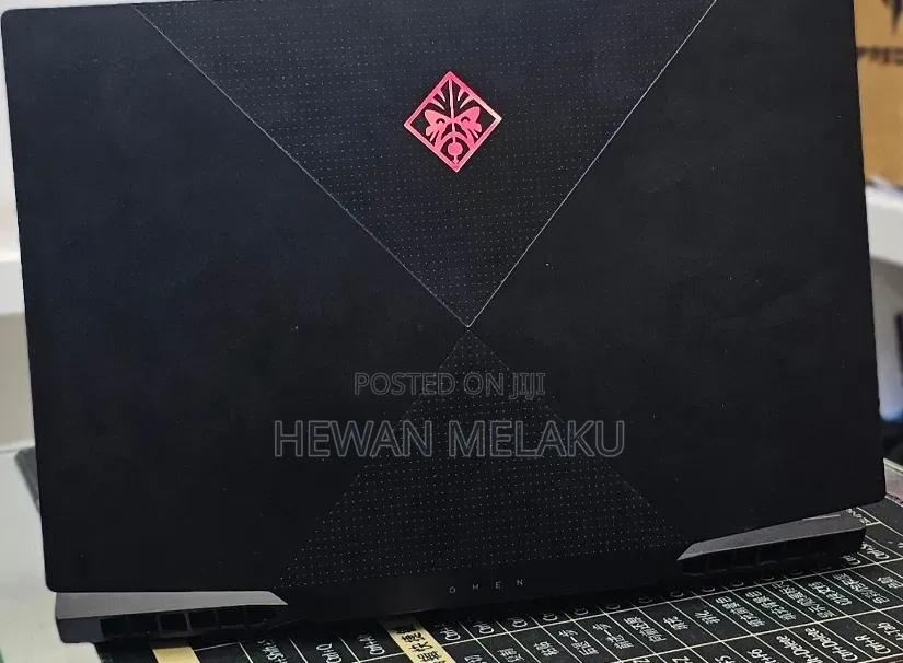 New Laptop HP Omen X 16GB Intel Core i7 SSD 512GB