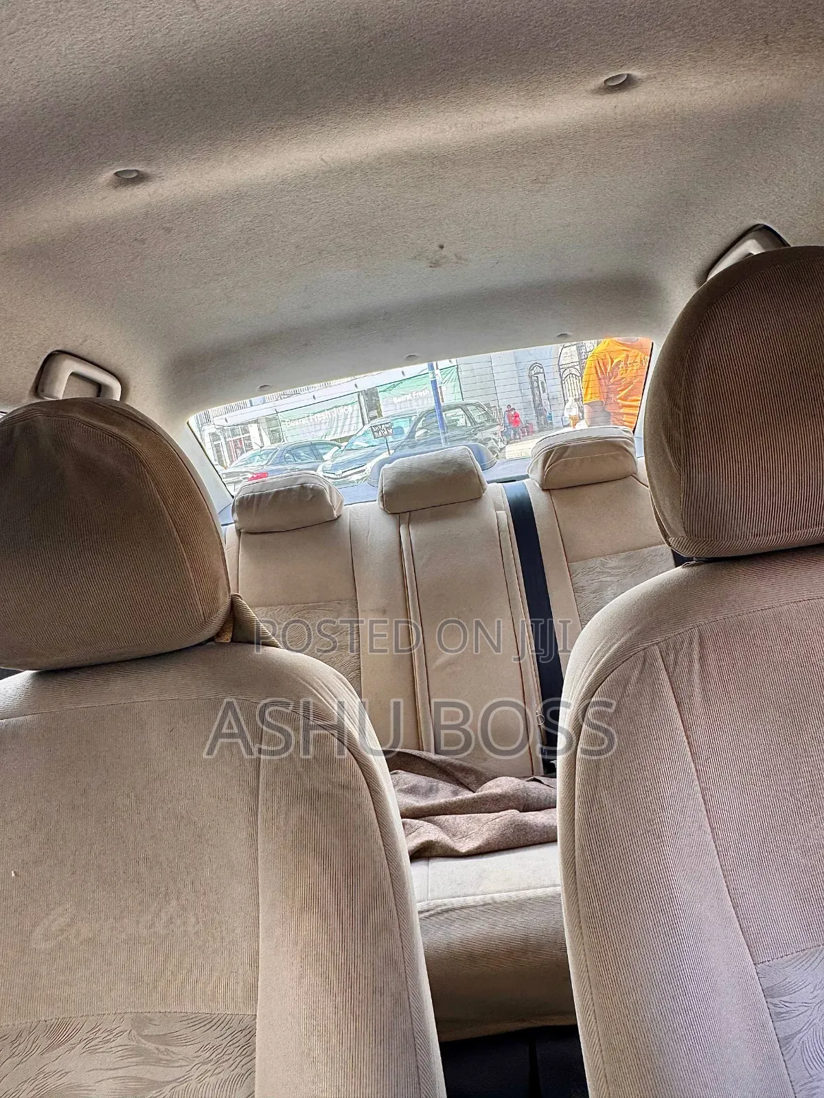 Mitsubishi Attrage 2022 Silver