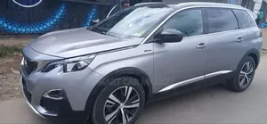 Peugeot 5008 2020 White