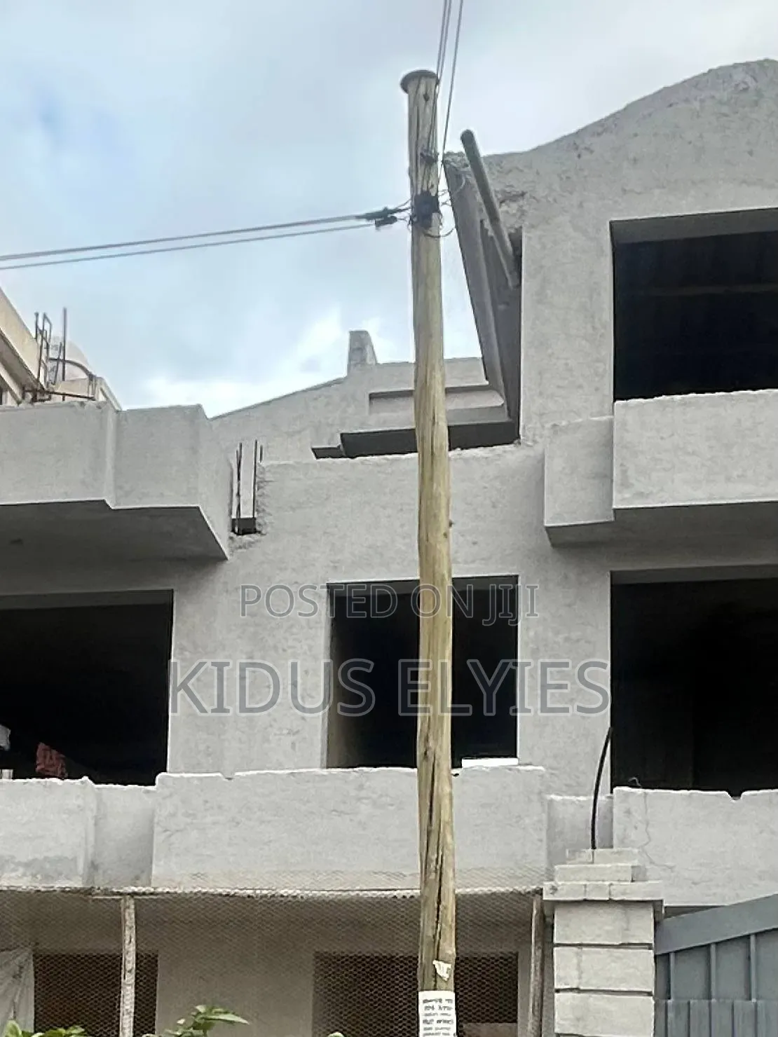 5bdrm House in የግል, Bole for sale