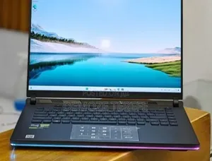 New Laptop Asus ROG Strix G15 16GB Intel Core i9 SSD 1T