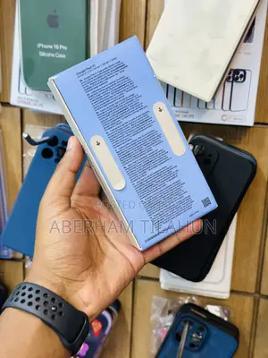 New Google Pixel 10 5G 128 GB Blue