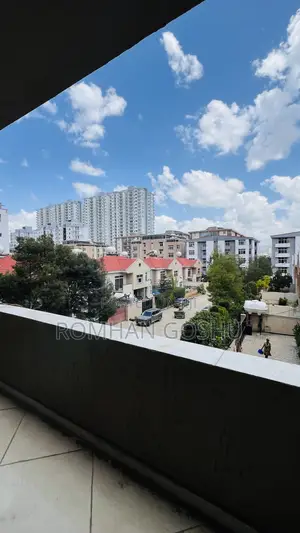 3bdrm Apartment in አምደሁን ሪል ስቴት, Nifas Silk-Lafto for sale