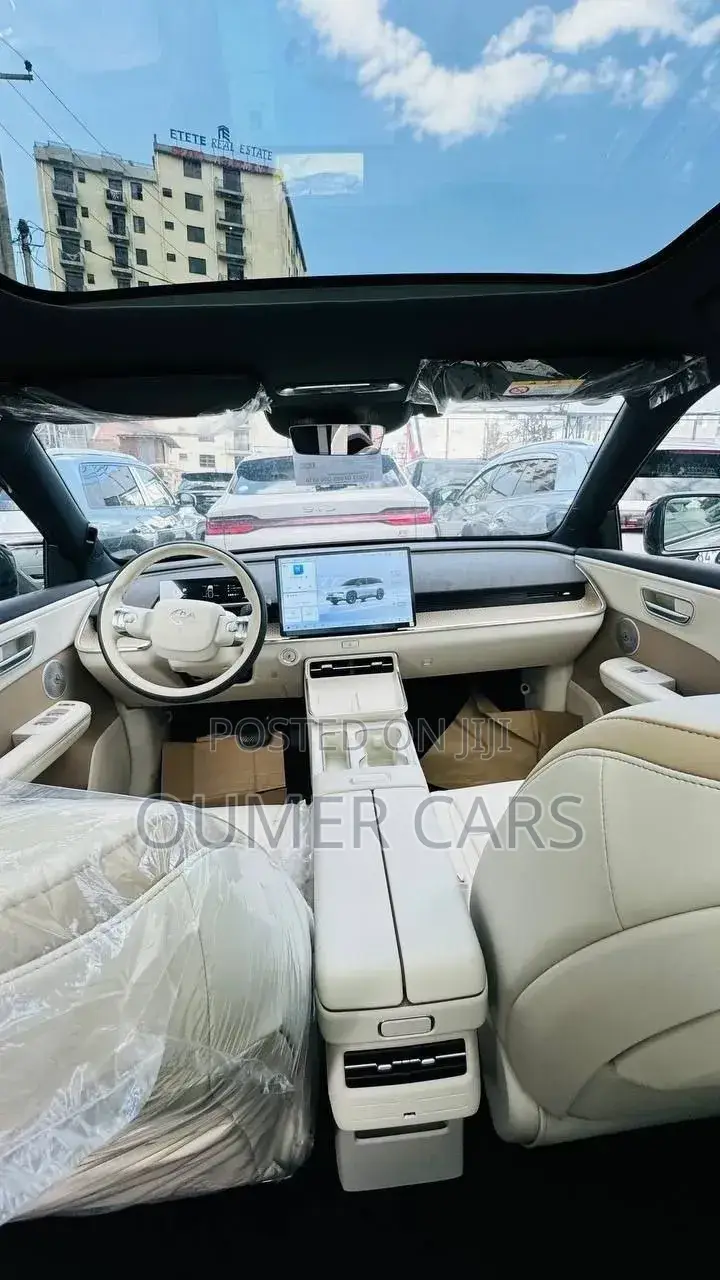 New Toyota bZ3 2025 Silver