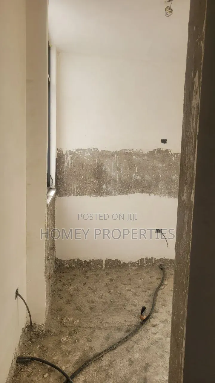 2 Bedrooms Apartment In Semien Mazegaja For Sale