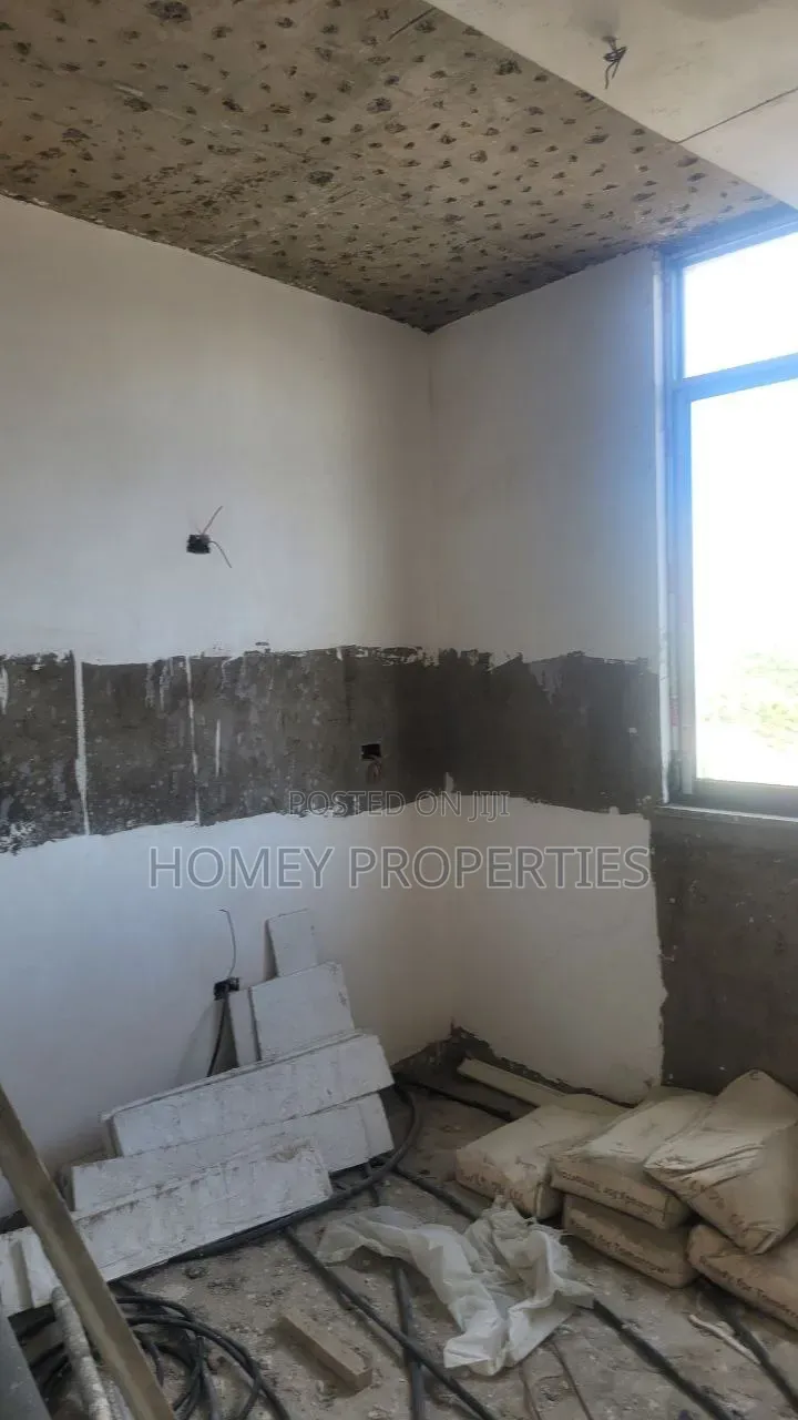 2 Bedrooms Apartment In Semien Mazegaja For Sale