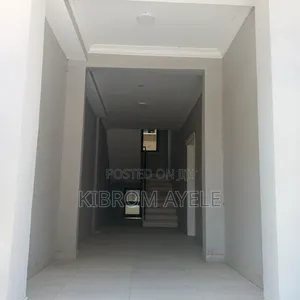 Furnished 3bdrm Apartment in ሜትሮ ሪል እስቴት Metro, Bole for sale