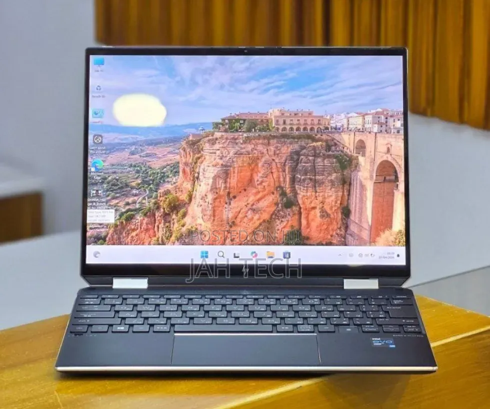 New Laptop HP Spectre 16GB Intel Core i7 SSD 512GB
