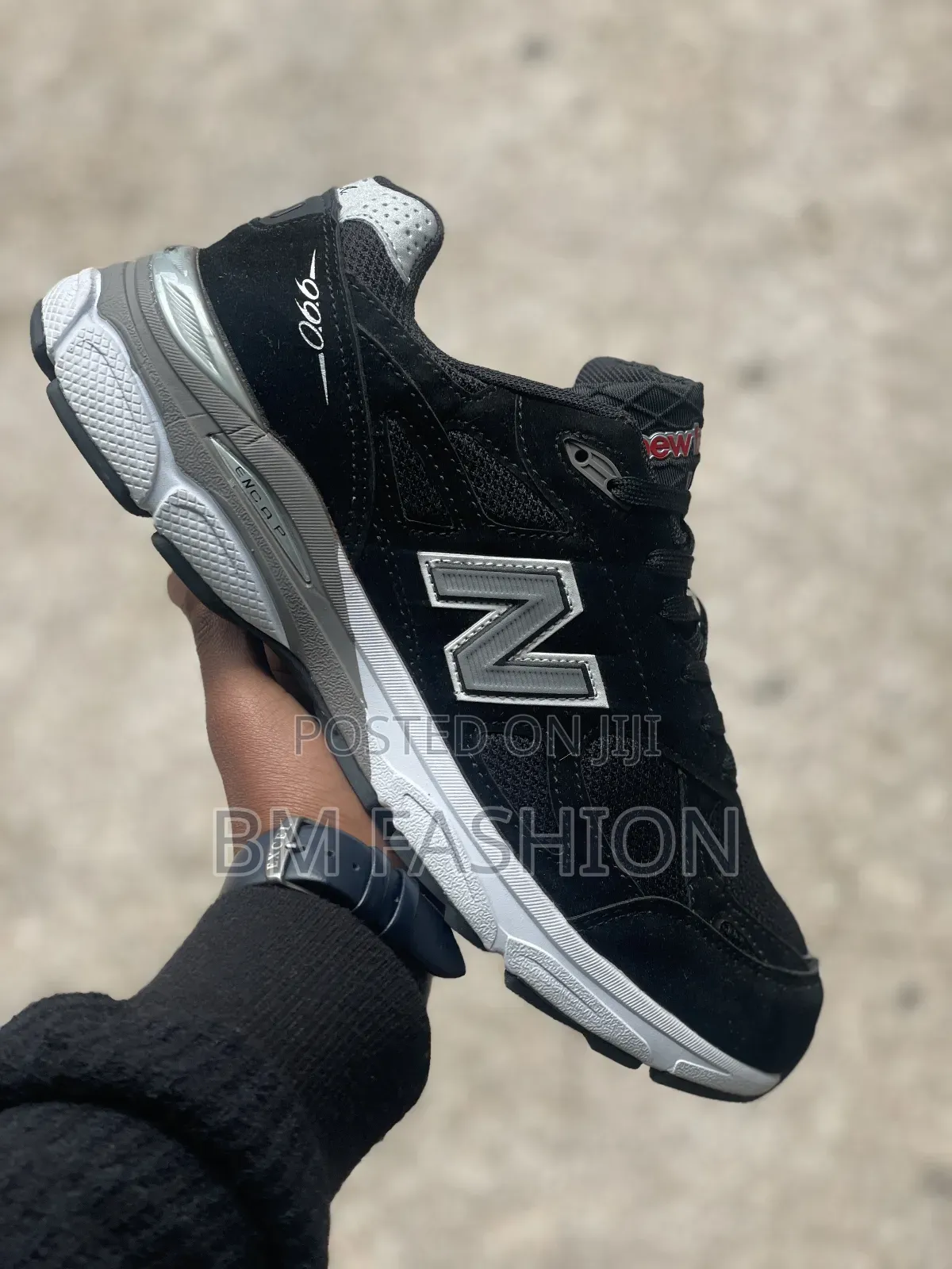 New Balance 990v3 Black Sneakers