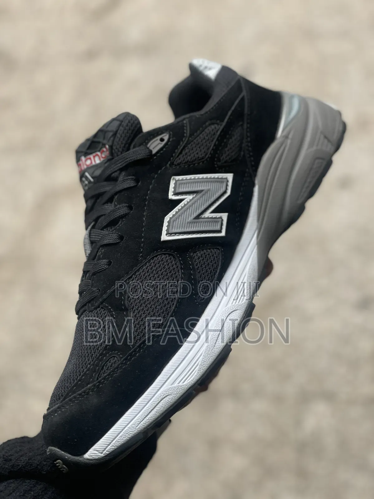 New Balance 990v3 Black Sneakers