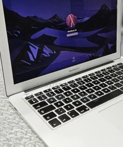 New Laptop Apple MacBook Air 2014 8GB Intel Core i7 SSD 512GB