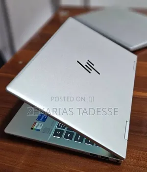 New Laptop HP Envy x360 8GB Intel Core i5 SSD 512GB