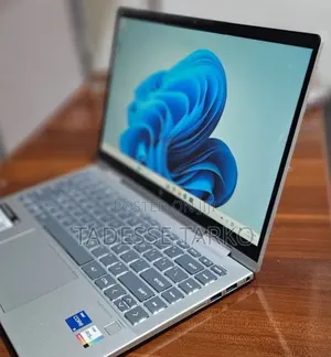 New Laptop HP Envy X360 8GB Intel Core i5 SSD 512GB