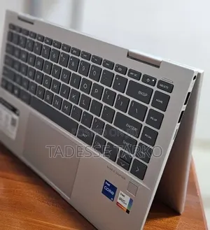 New Laptop HP Envy X360 8GB Intel Core i5 SSD 512GB
