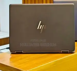 New Laptop HP Spectre 16GB Intel Core i7 SSD 512GB