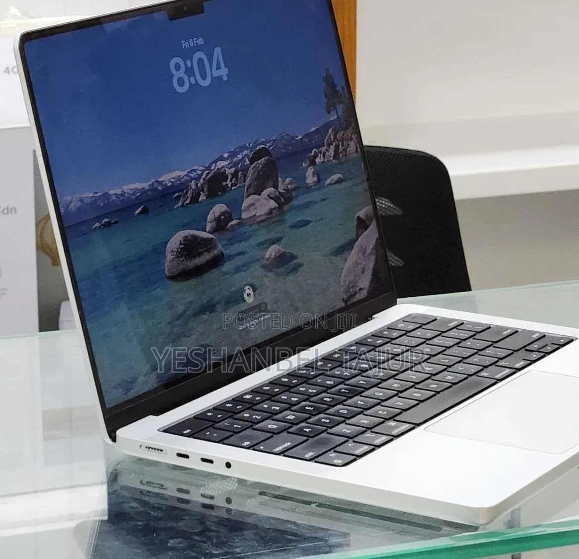 New Laptop Apple MacBook Pro M1 16GB Apple M1 Pro SSD 512GB