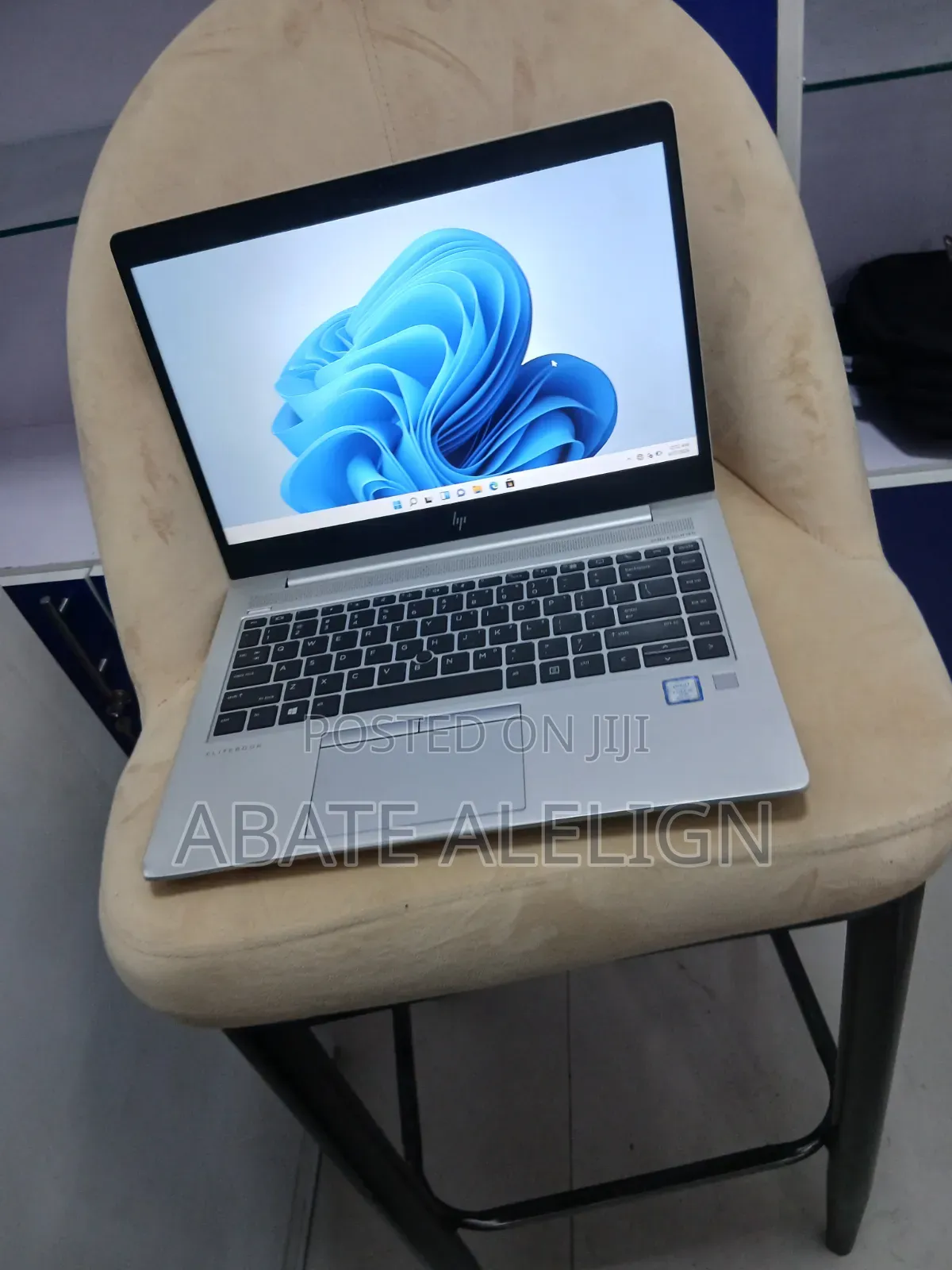 New Laptop HP EliteBook 840 G5 8GB Intel Core i5 SSD 512GB