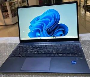New Laptop HP 16GB Intel Core i5 SSD 512GB