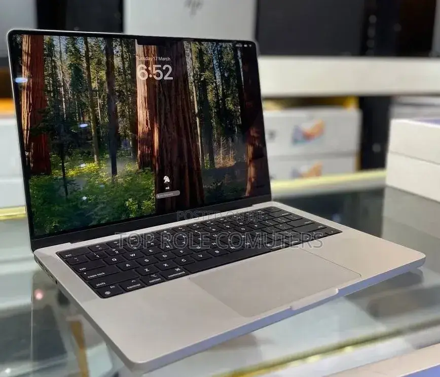 New Apple MacBook Pro Max 2023 M2 14-inch 8GB Intel Core i5 SSD 512GB
