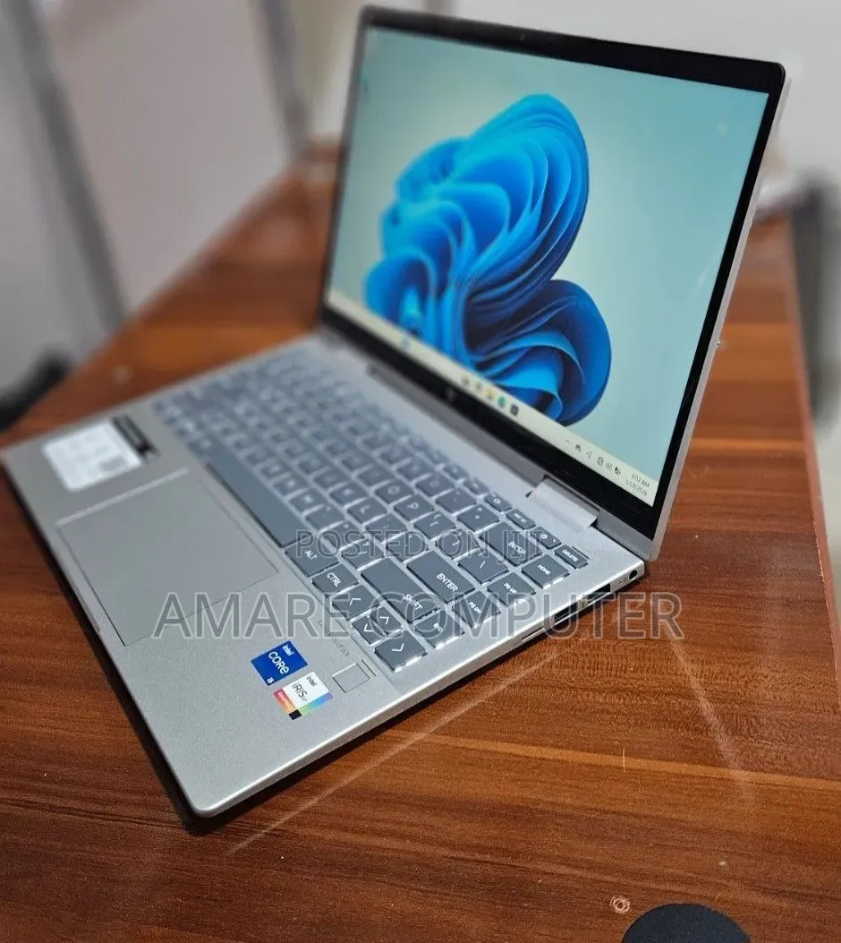 New Laptop HP Envy x360 8GB Intel Core i5 SSD 512GB