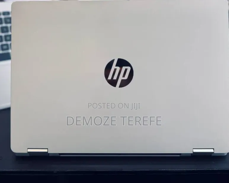 New Laptop HP OmniBook 5 Flip 16GB Intel Core 7 SSD 512GB