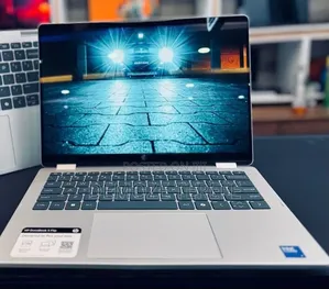 New Laptop HP OmniBook 5 Flip 16GB Intel Core 7 SSD 512GB