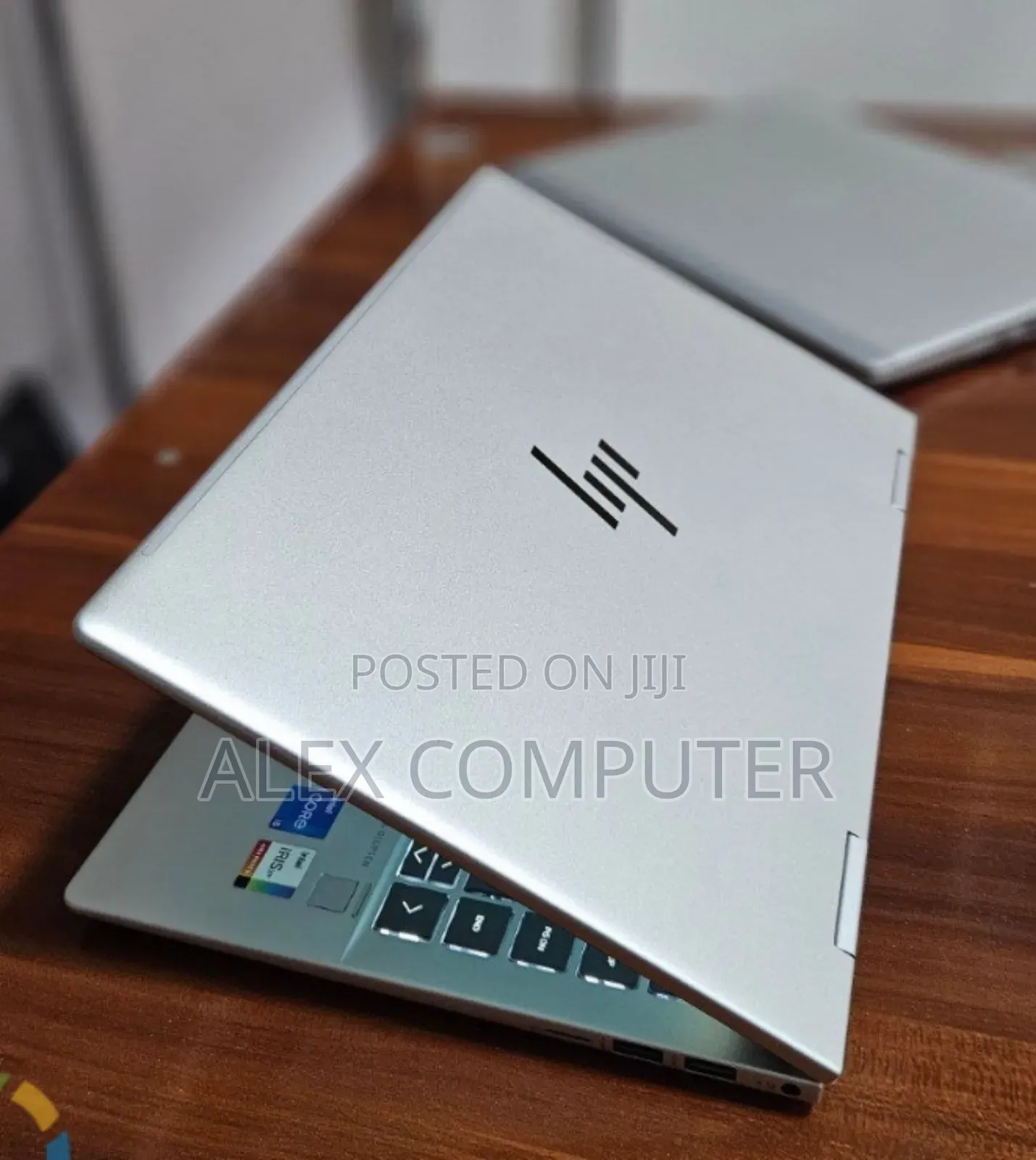 New Laptop HP Envy x360 8GB Intel Core i5 SSD 512GB