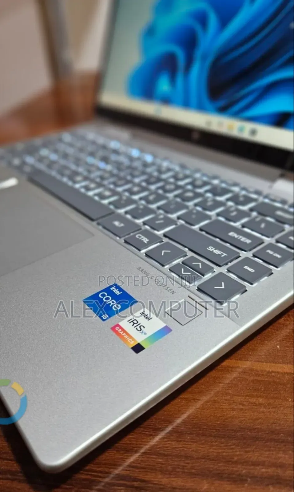 New Laptop HP Envy x360 8GB Intel Core i5 SSD 512GB