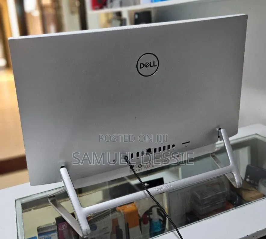 New Dell Inspiron 27 All-in-One 12GB Intel Core i7 SSD 512GB