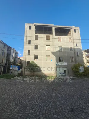6bdrm House in Kality W4, Akaky Kaliti for sale