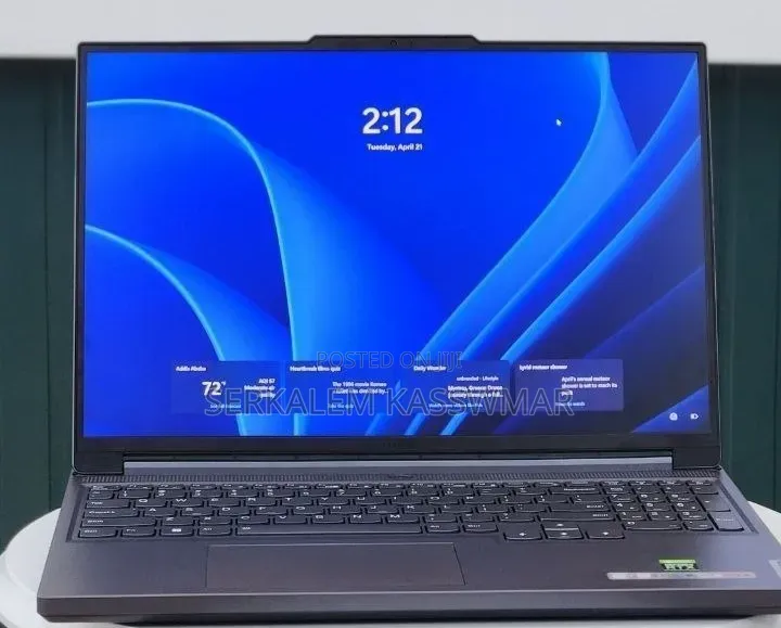 New Laptop Lenovo Legion 5 16GB AMD Ryzen 7 SSD 1T