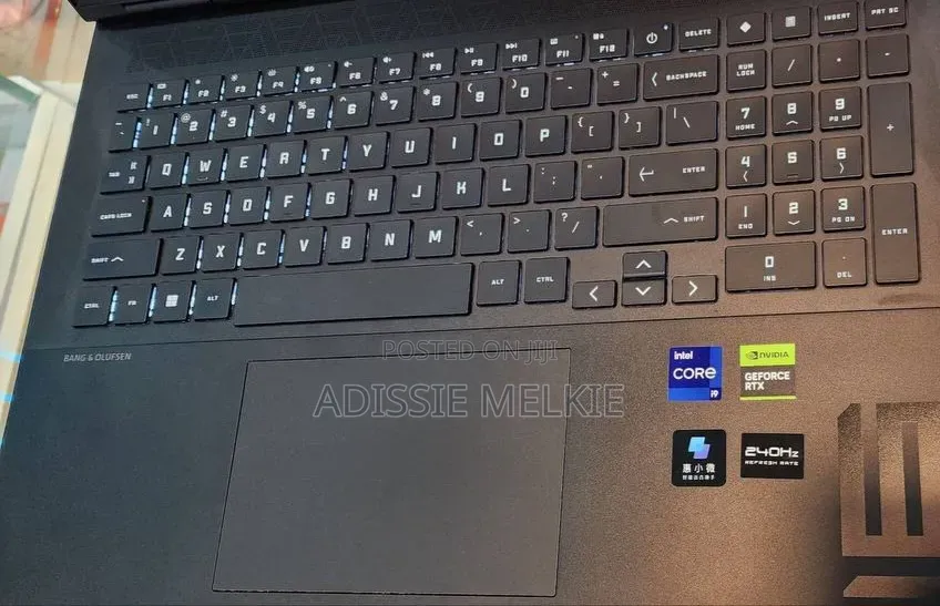 New Laptop HP Omen 15 16GB Intel Core i9 SSD 512GB