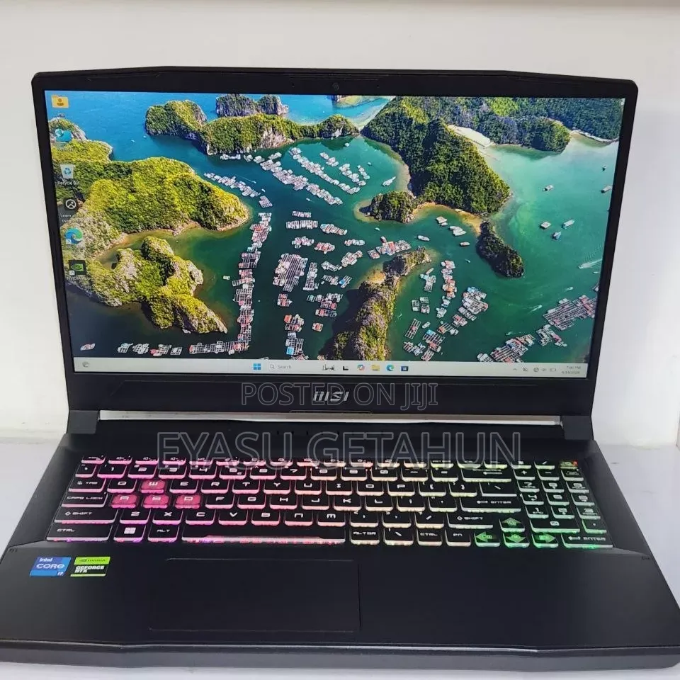 New Laptop MSI Katana 15 16GB Intel Core i7 SSD 1T