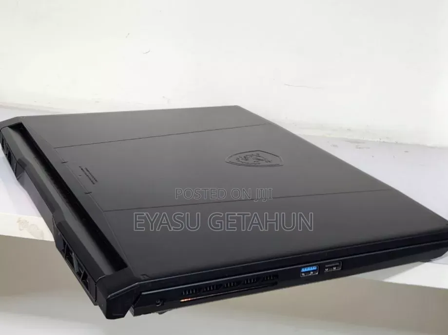 New Laptop MSI Katana 15 16GB Intel Core i7 SSD 1T