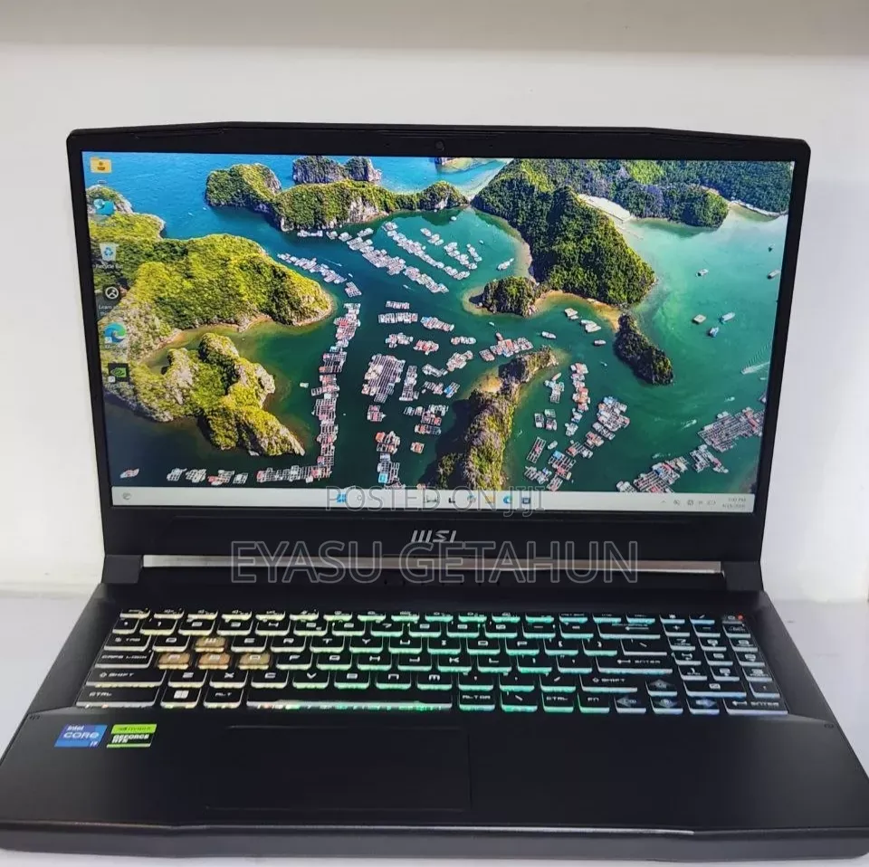 New Laptop MSI Katana 15 16GB Intel Core i7 SSD 1T