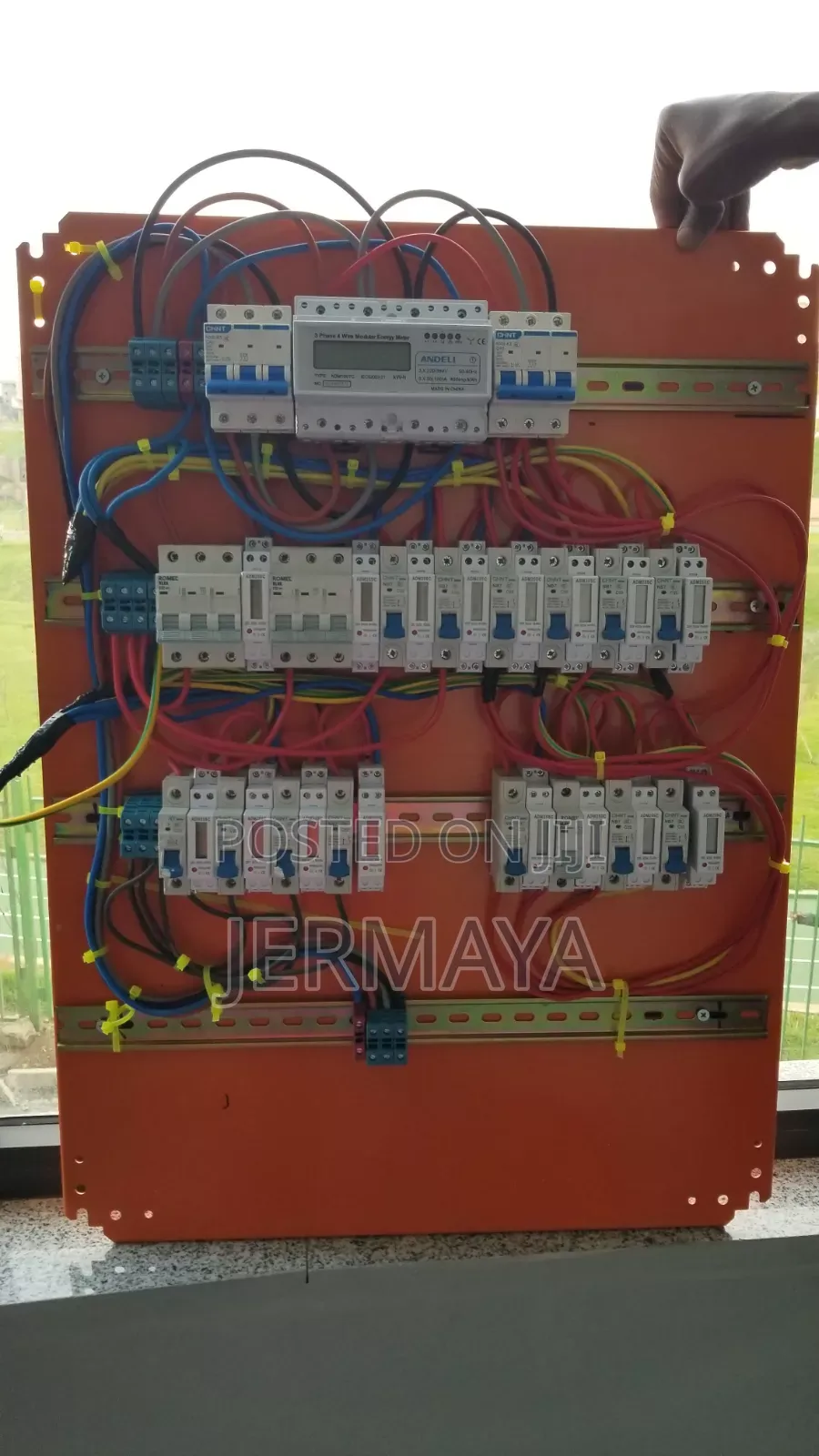 Residencial and Commerce Electrician