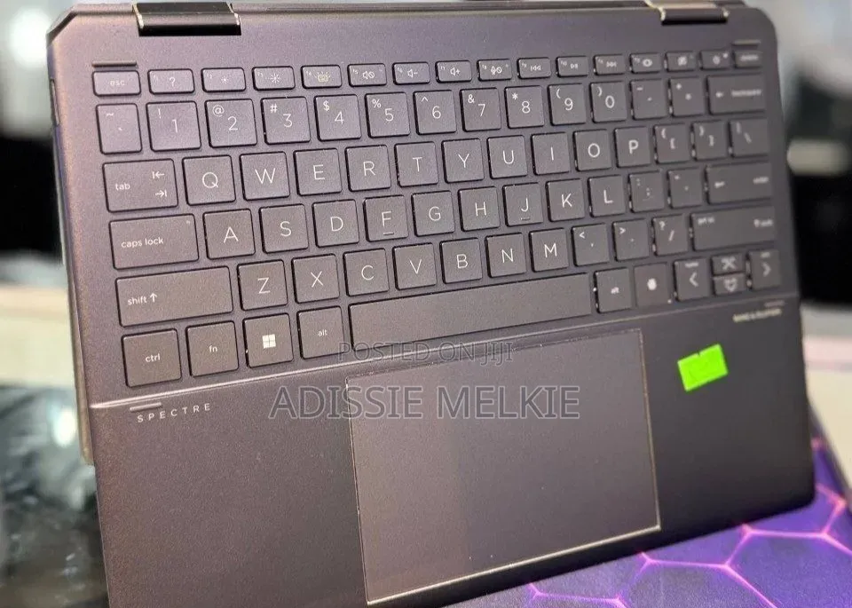 New Laptop HP Spectre 16GB Intel Core i7 SSD 512GB
