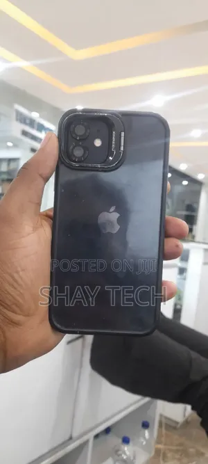 Apple iPhone 12 64 GB Black