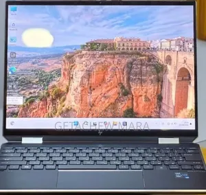 New Laptop HP Spectre 16GB Intel Core i7 SSD 512GB