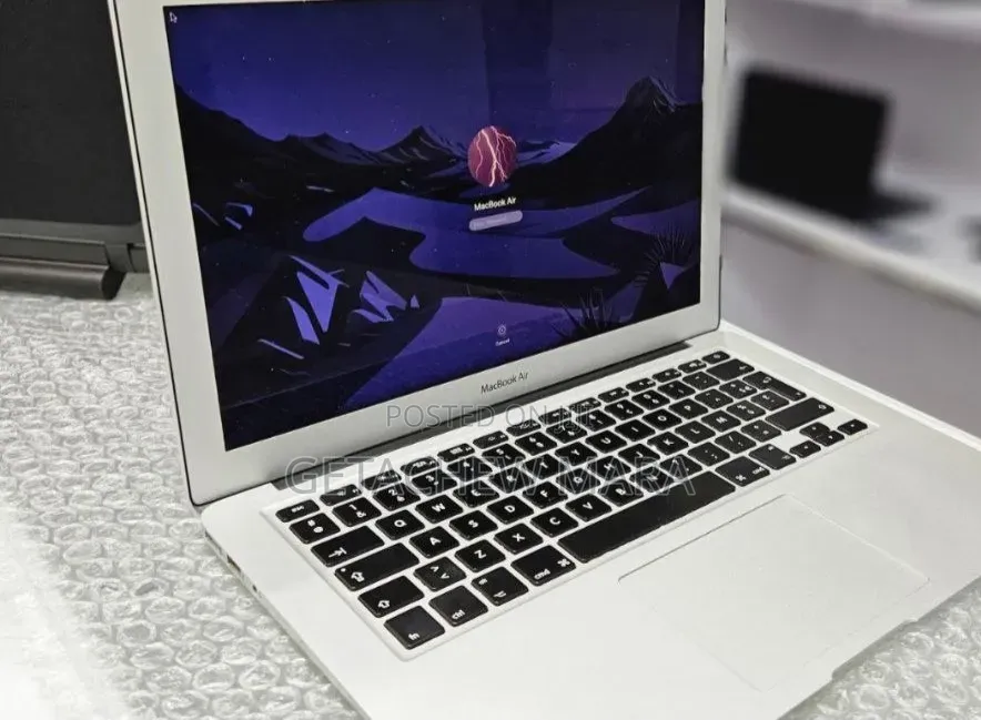 New Laptop Apple MacBook Air 2014 8GB Intel Core i7 SSD 512GB